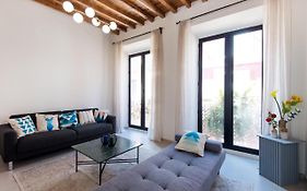 Malaga Tour Apartment- Elegance & Confort In The Historic Center